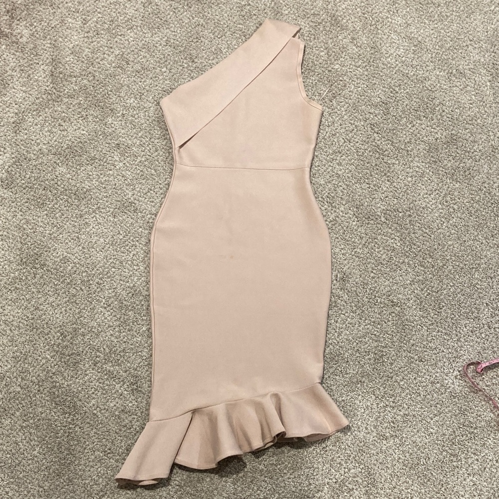 One-Shoulder Blush Pink Ruffle Hem Dress